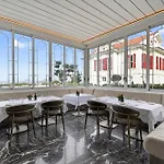 Hotel Arbor - Signature Collection