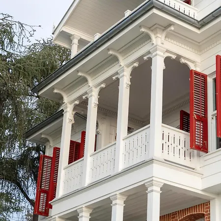 Arbor - Signature Collection