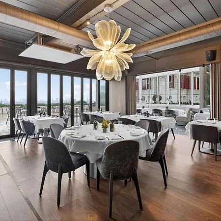 Hotel Arbor - Signature Collection *