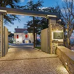 Arbor - Signature Collection Hotel