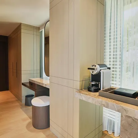 Arbor - Signature Collection Hotel *